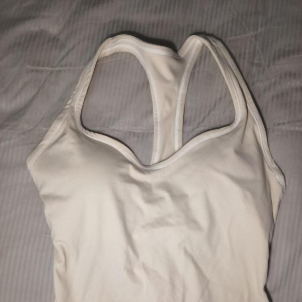 Cream workout set size m